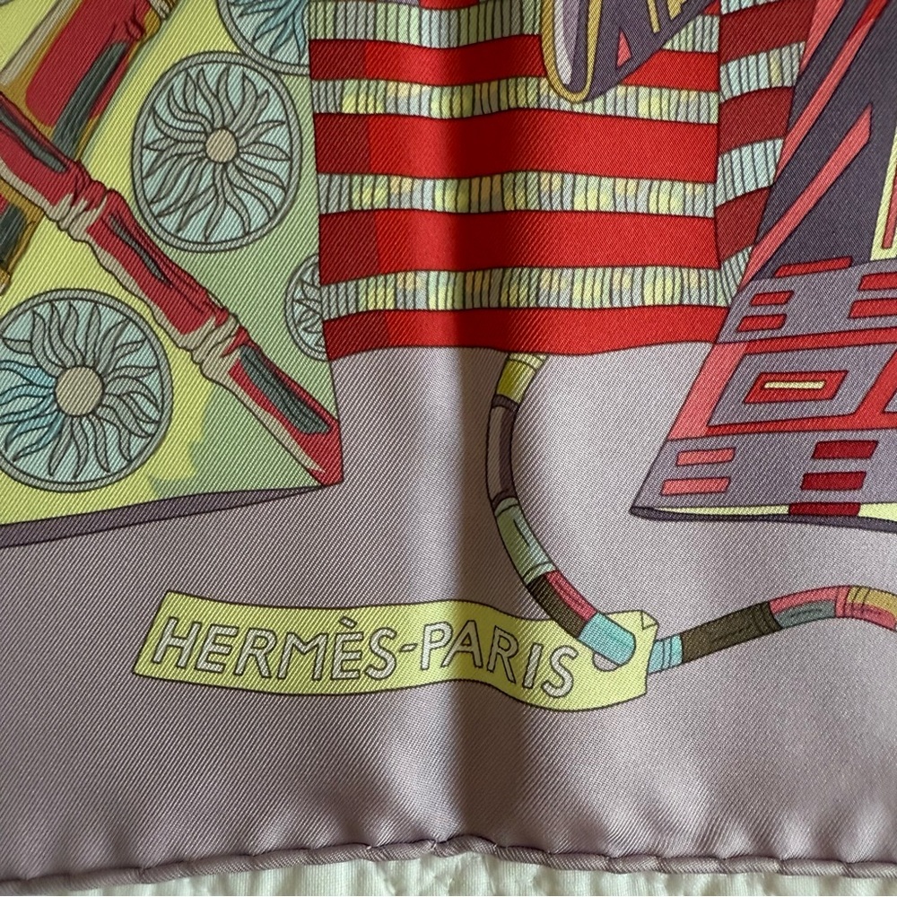 Hermès “Voyage en Étoffes” 90cm Silk Scarf Pastel Multi Rare Collector - Picture 4 of 8